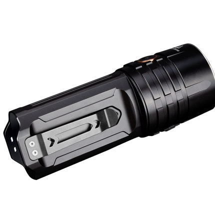 Fenix LR35R (10.000 lumen)