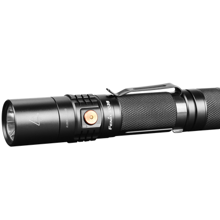 Fenix UC35 (1000 lumen)