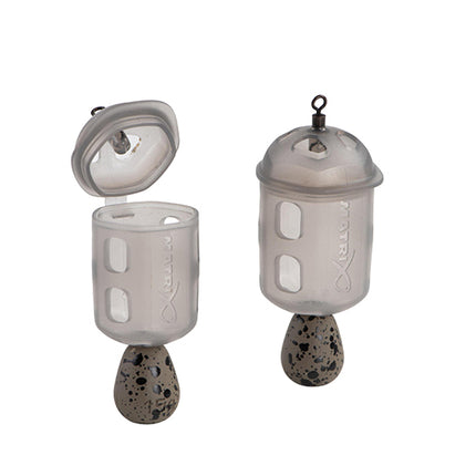 Maggot Feeders