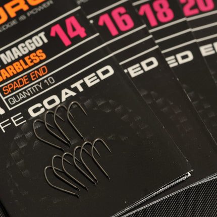 Guru F1 Maggot Hook (Barbless/Spade End)