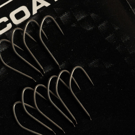 Guru F1 Maggot Hook (Barbless/Spade End)