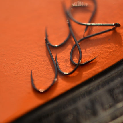 Guru Feeder Special Hook (Barbed/Spade End)