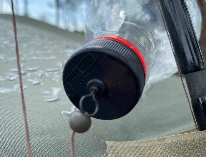 PB Products Buoy Big Eye Swivel Bottle Cap