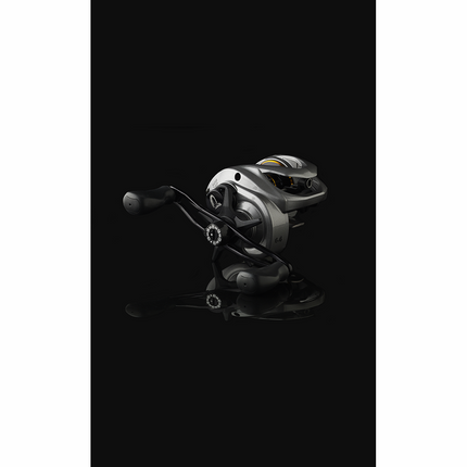 Savage Gear SG6 250 BC LH 5+1BB 6.6:1