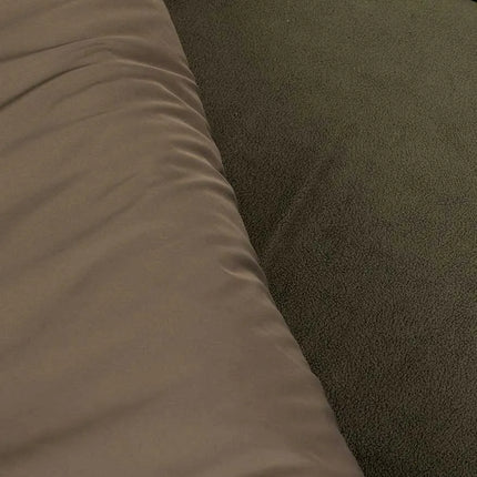 Trakker RLX 8 Wide Camo Bed System